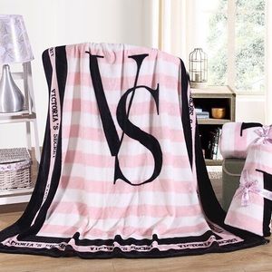 Victoria Secret Blanket💕